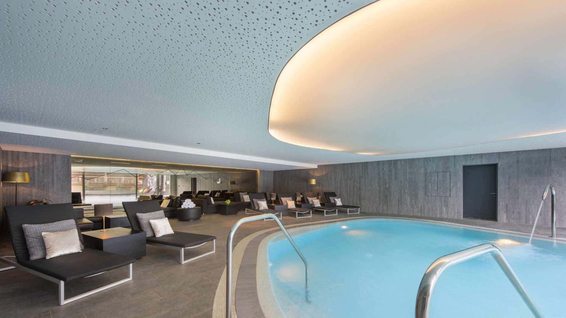 Away Spa Verbier WET